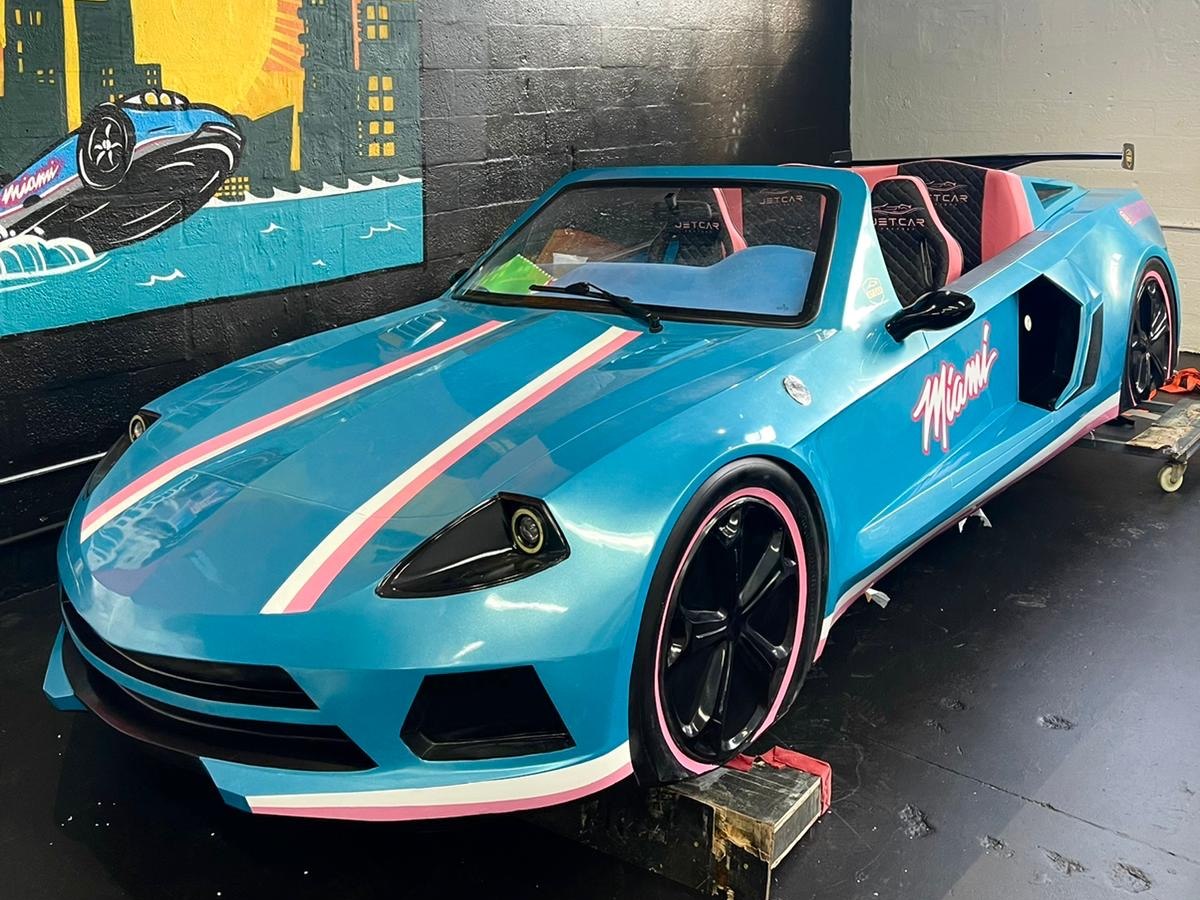 Custom livery jet car
